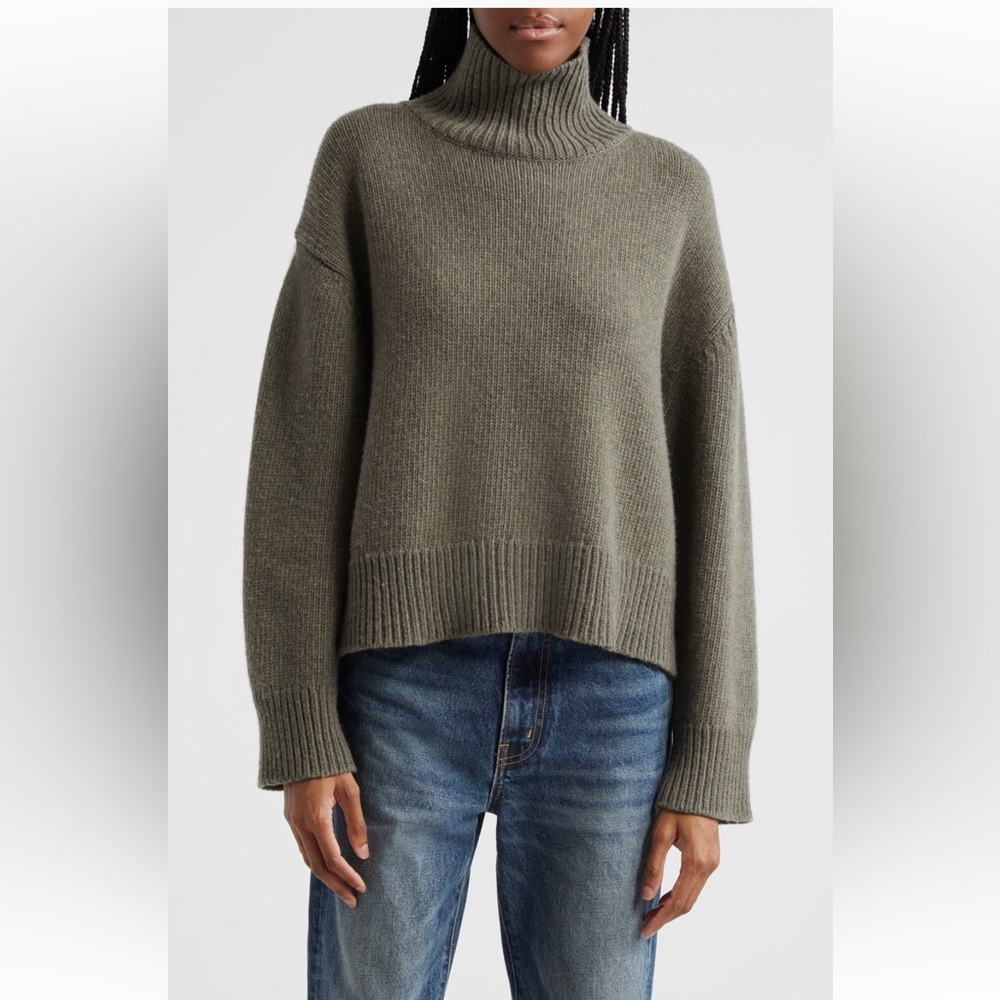 Nili Lotan Omaira Sweater olive Green NWT!